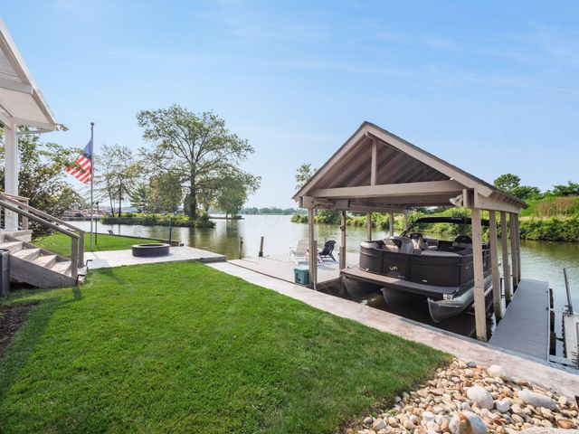 3081 Greenlawn Avenue NE, Millersport, OH 43046