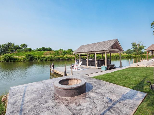 3081 Greenlawn Avenue NE, Millersport, OH 43046
