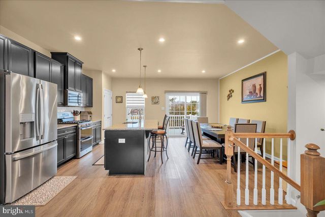 204 FREEDOM WAY, Sicklerville, NJ 08081