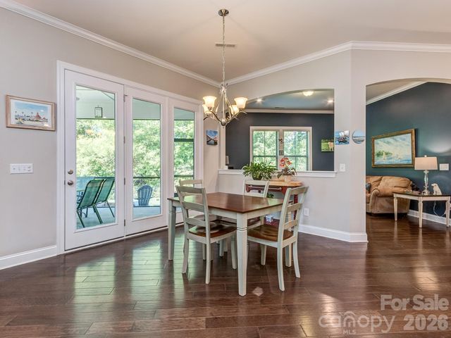 121 Enclave Boulevard, Matthews, NC 28104