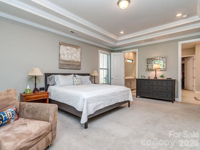 121 Enclave Boulevard, Matthews, NC 28104