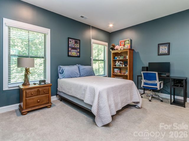 121 Enclave Boulevard, Matthews, NC 28104