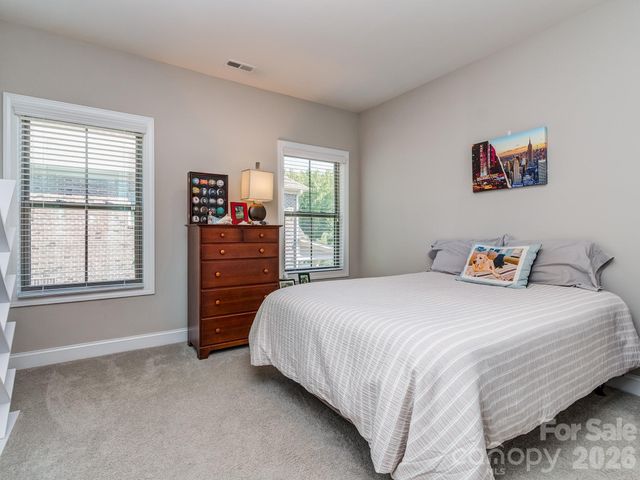 121 Enclave Boulevard, Matthews, NC 28104