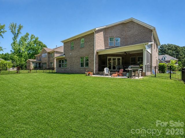 121 Enclave Boulevard, Matthews, NC 28104