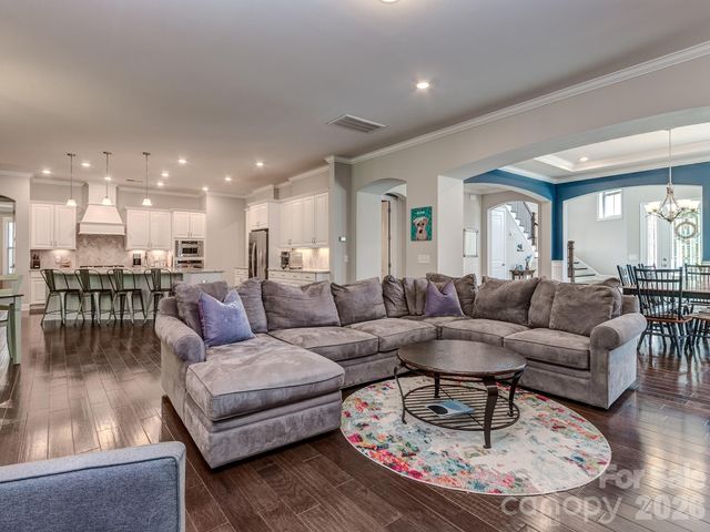 121 Enclave Boulevard, Matthews, NC 28104