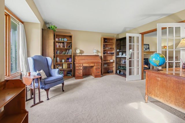 7538 Wood Brook Road, Ann Arbor, MI 48103