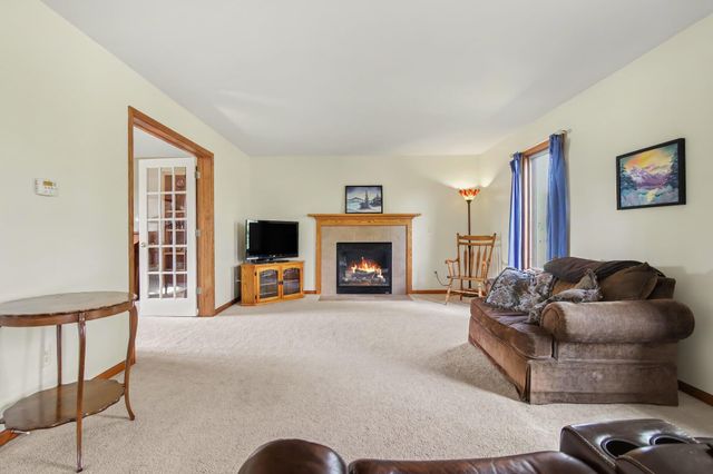 7538 Wood Brook Road, Ann Arbor, MI 48103