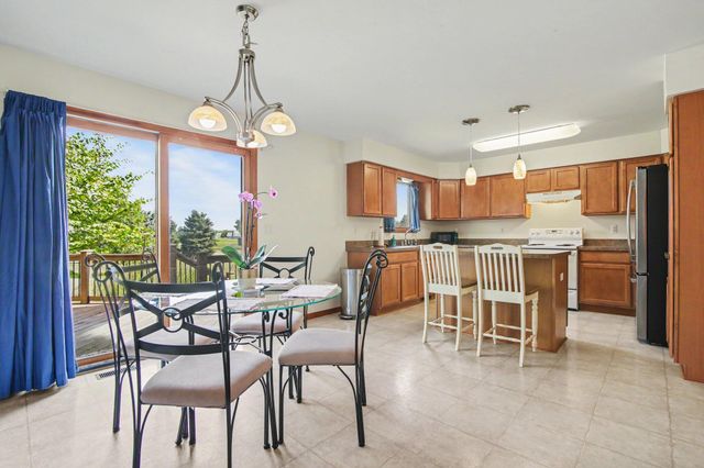 7538 Wood Brook Road, Ann Arbor, MI 48103