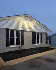 4750 Trenton Dr # B, Hermitage, TN 37076