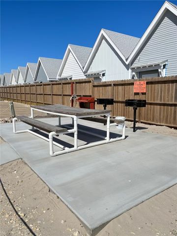 14825 Windward Dr 201, Corpus Christi, TX 78418