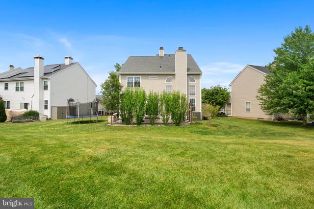 204 HORSESHOE RD, Schwenksville, PA 19473