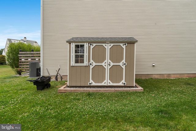 204 HORSESHOE RD, Schwenksville, PA 19473