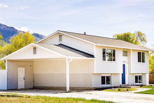 10251 S 535 E, Sandy, UT 84070