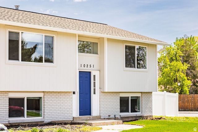 10251 S 535 E, Sandy, UT 84070