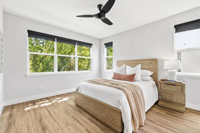 1019 D St, Sacramento, CA 95814