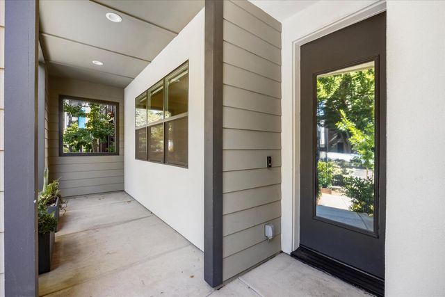 1019 D St, Sacramento, CA 95814