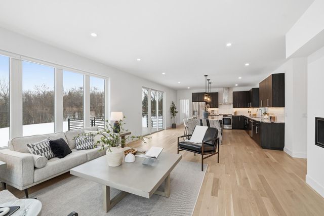 9597 Sandra Lane, Minnetonka, MN 55305