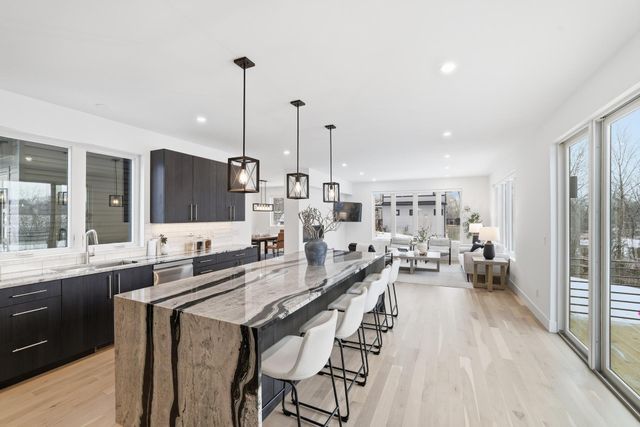 9597 Sandra Lane, Minnetonka, MN 55305