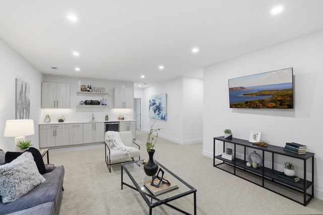 9597 Sandra Lane, Minnetonka, MN 55305