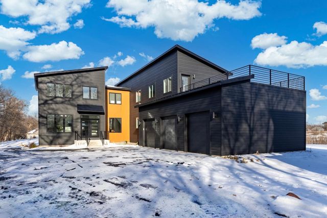 9597 Sandra Lane, Minnetonka, MN 55305