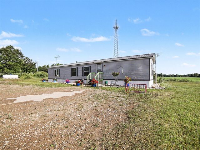 3598 N 64th Avenue, Hart, MI 49420