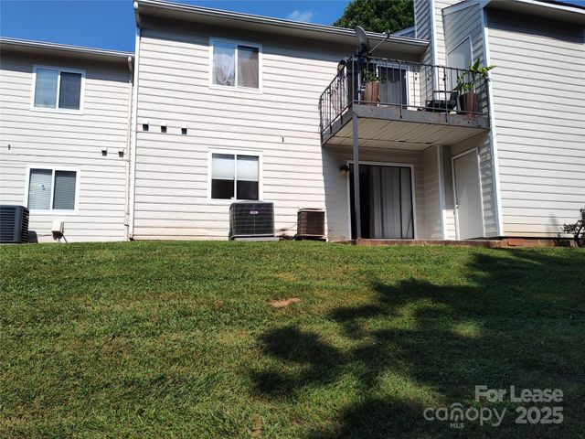 3009 Heathstead Place F, Charlotte, NC 28210