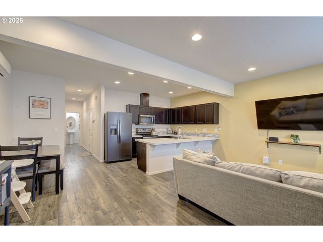 11733 Ne 22ND Way, Vancouver, WA 98684