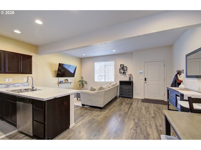 11733 Ne 22ND Way, Vancouver, WA 98684