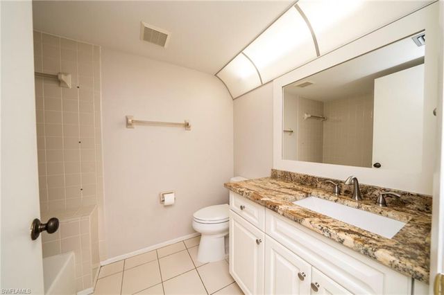 17455 Blueberry Hill DR # F, Fort Myers, FL 33908