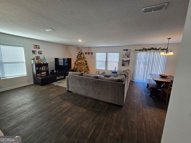 108 Landing Boulevard, Woodbine, GA 31569