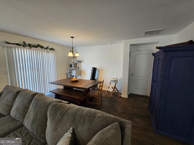 108 Landing Boulevard, Woodbine, GA 31569