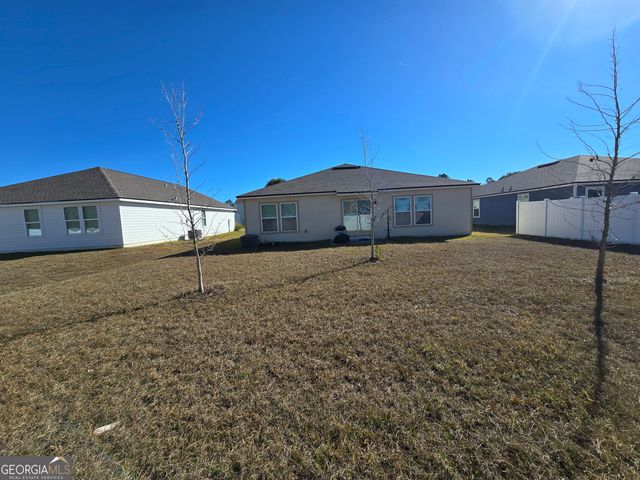 108 Landing Boulevard, Woodbine, GA 31569