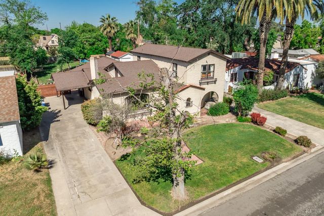 1512 Kaweah Street, Hanford, CA 93230