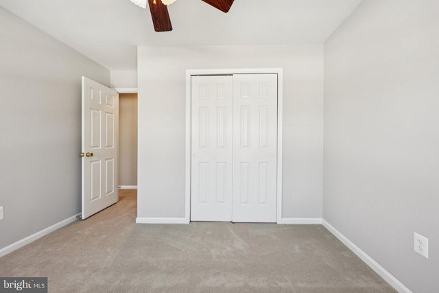 9395 CLOVERHILL CT, Manassas, VA 20110