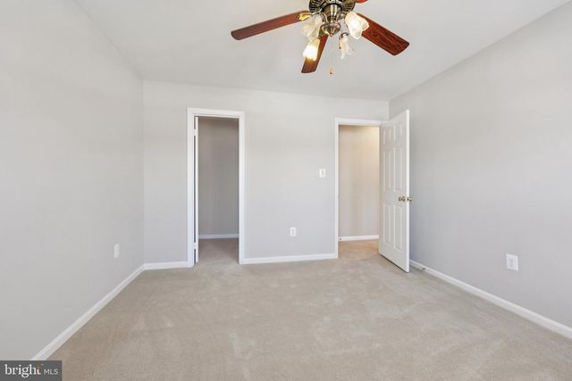 9395 CLOVERHILL CT, Manassas, VA 20110