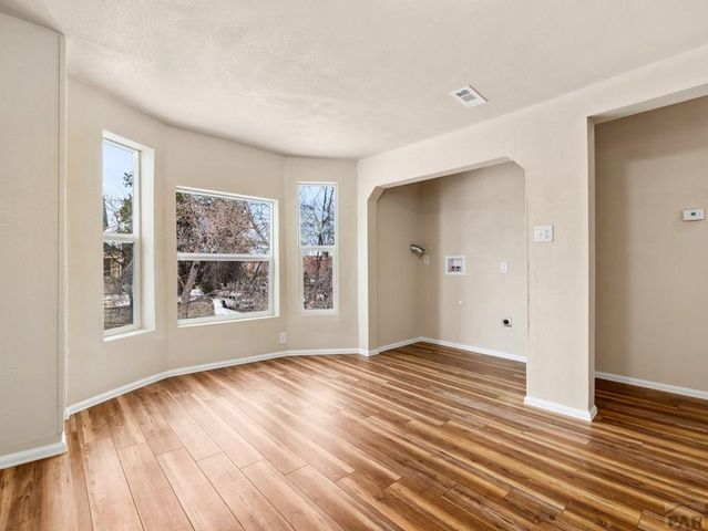 225 N Bradford Ave, Pueblo, CO 81001