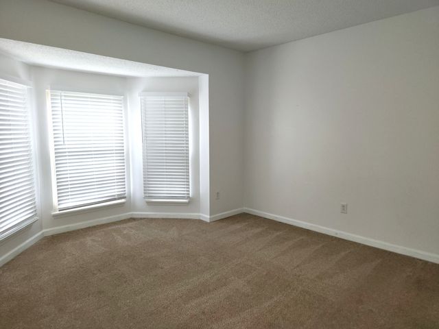 250 Sanders Ferry Rd Apt 49, Hendersonville, TN 37075