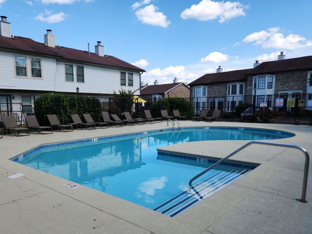 250 Sanders Ferry Rd Apt 49, Hendersonville, TN 37075