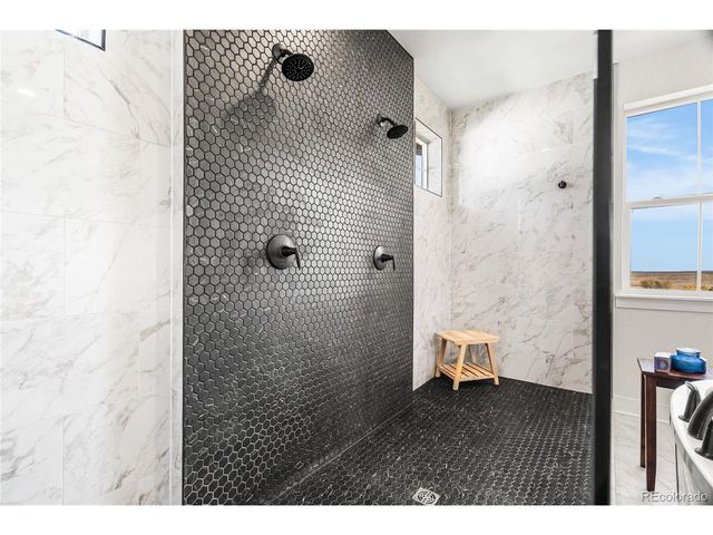 6638 S White Crow Ct, Aurora, CO 80016