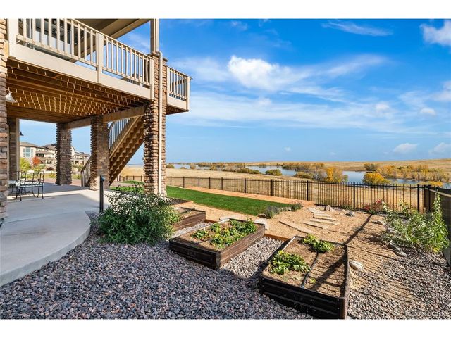 6638 S White Crow Ct, Aurora, CO 80016