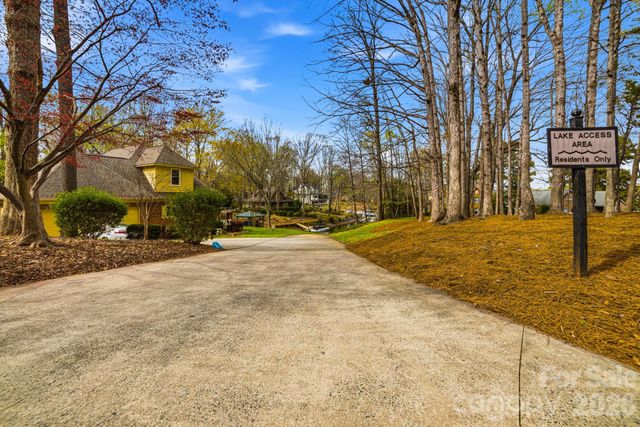 20011 Chapel Point Lane, Cornelius, NC 28031