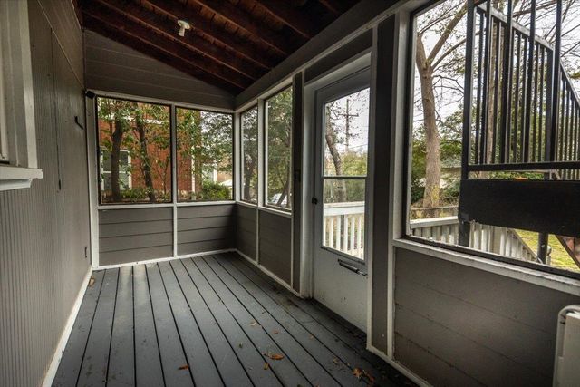 1462 CARR AVE, Memphis, TN 38104