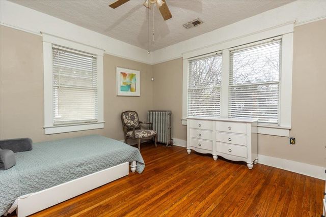 1462 CARR AVE, Memphis, TN 38104