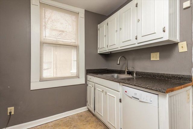 1462 CARR AVE, Memphis, TN 38104