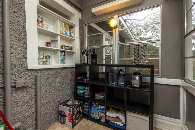 1462 CARR AVE, Memphis, TN 38104