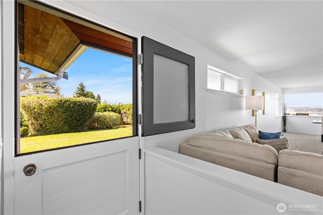 29915 2nd Avenue SW, Federal Way, WA 98023