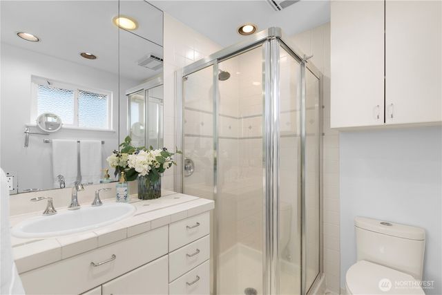 29915 2nd Avenue SW, Federal Way, WA 98023