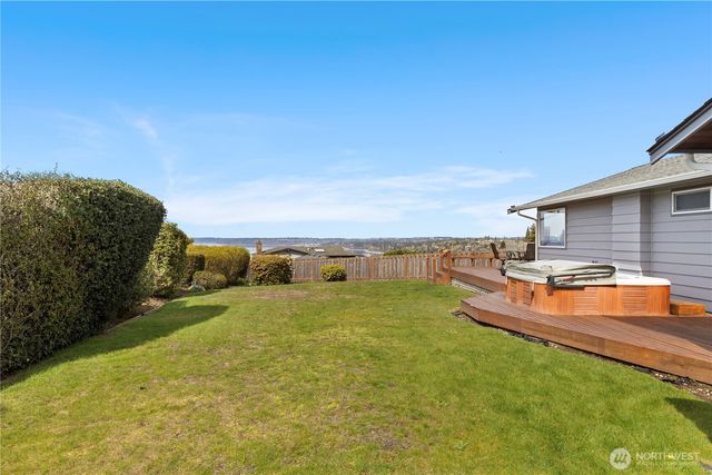 29915 2nd Avenue SW, Federal Way, WA 98023