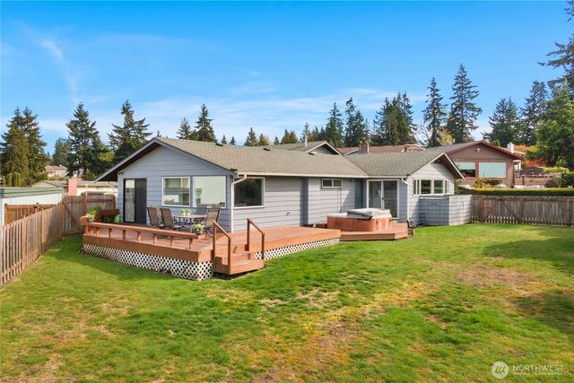 29915 2nd Avenue SW, Federal Way, WA 98023