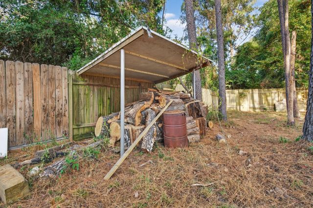 16547 Leafy Meadow Drive, Conroe, TX 77302